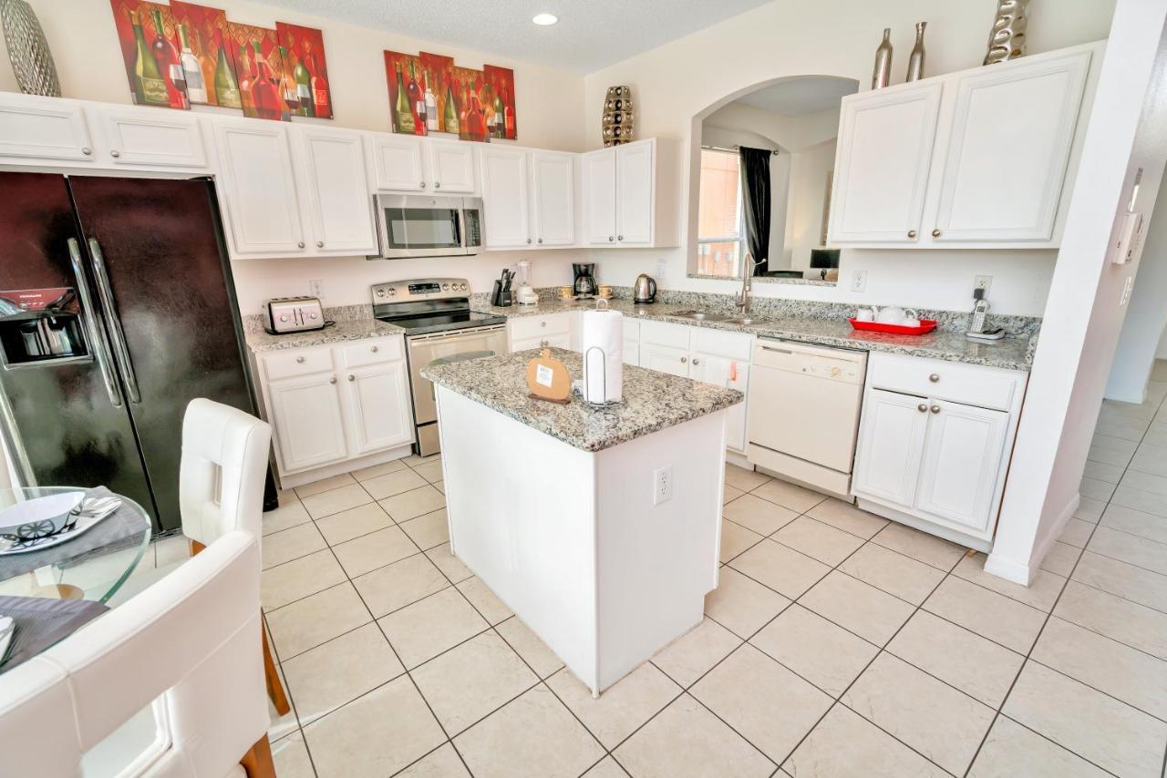 Disney Dream With Hot Tub, Pool, Xbox, Games Room, Lakeview, 10 Min To Disney, Clubhouse Kissimmee Bagian luar foto