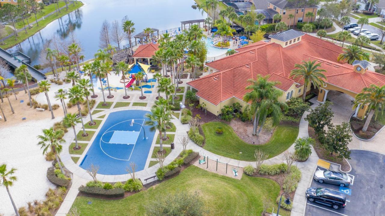 Disney Dream With Hot Tub, Pool, Xbox, Games Room, Lakeview, 10 Min To Disney, Clubhouse Kissimmee Bagian luar foto